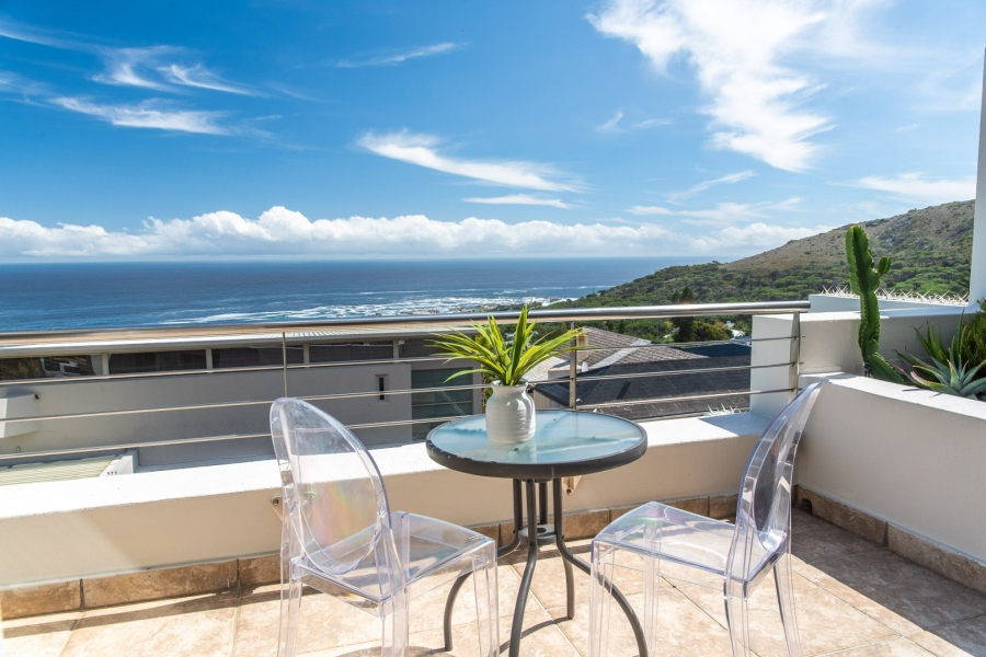 To Let 4 Bedroom Property for Rent in Camps Bay Western Cape